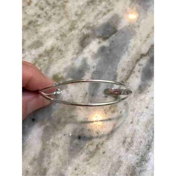 Sterling Silver Cuff Bracelet with Split Design in Center #mothers day - Picture 2 of 3